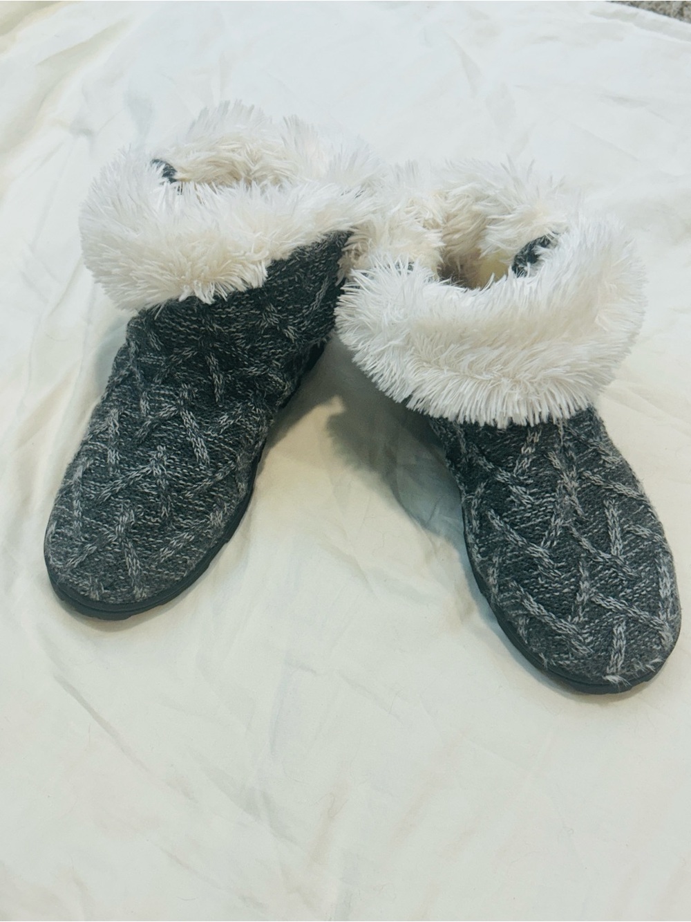 Knit Faux-Fur Cuff Slipper Booties - Gray/Cream